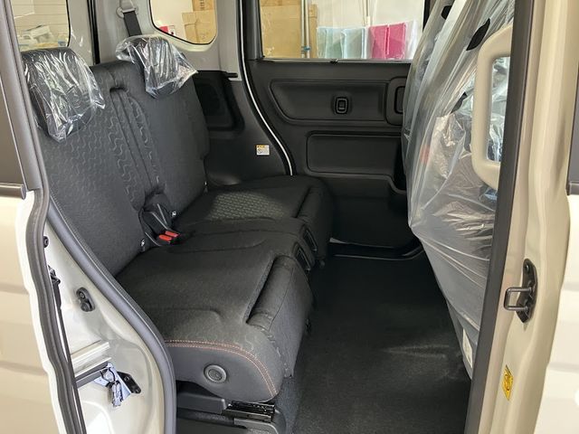 SUZUKI SPACIA GEAR 2025 Image 31