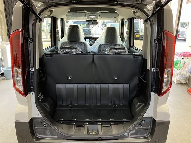 SUZUKI SPACIA GEAR 2025 Image 31