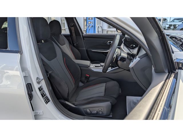 BMW 3SERIES TOURING 2025 Image 31