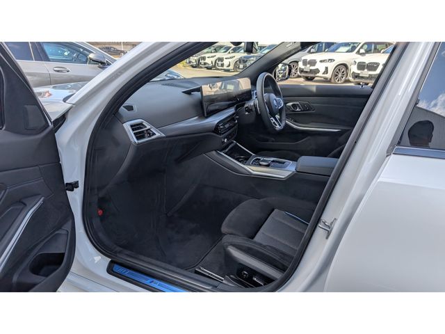 BMW 3SERIES TOURING 2025 Image 31