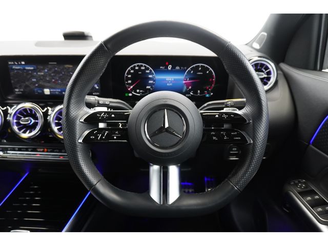 MERCEDES BENZ GLA CL 2023 Image 31