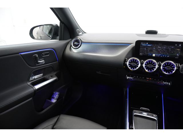 MERCEDES BENZ GLA CL 2023 Image 31