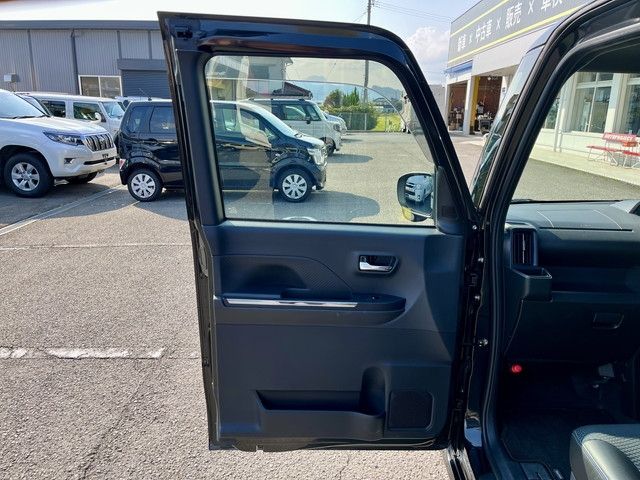 DAIHATSU TANTO CUSTOM 2023 Image 31