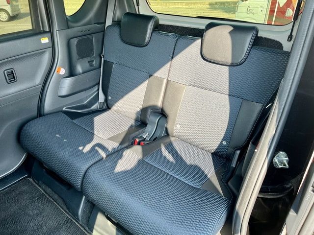 DAIHATSU TANTO CUSTOM 2023 Image 31