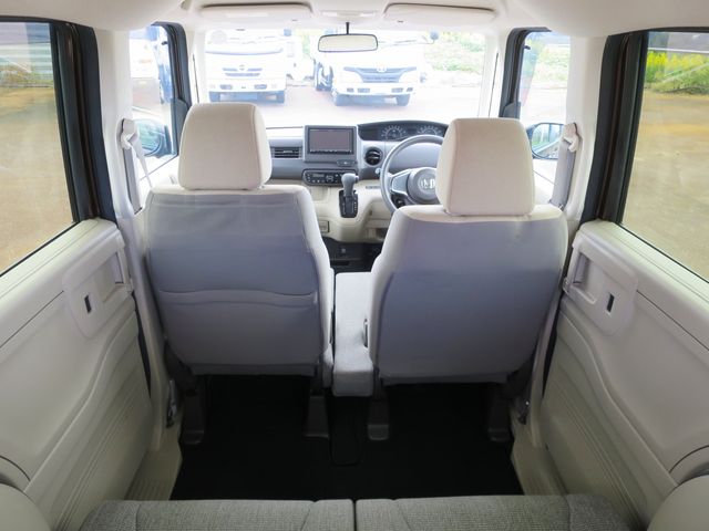 HONDA N BOX 4WD 2019 Image 31