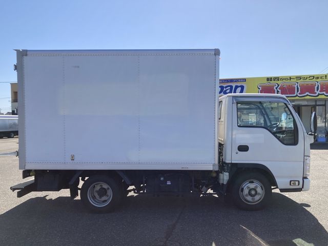 ISUZU ELF 2019 Image 31