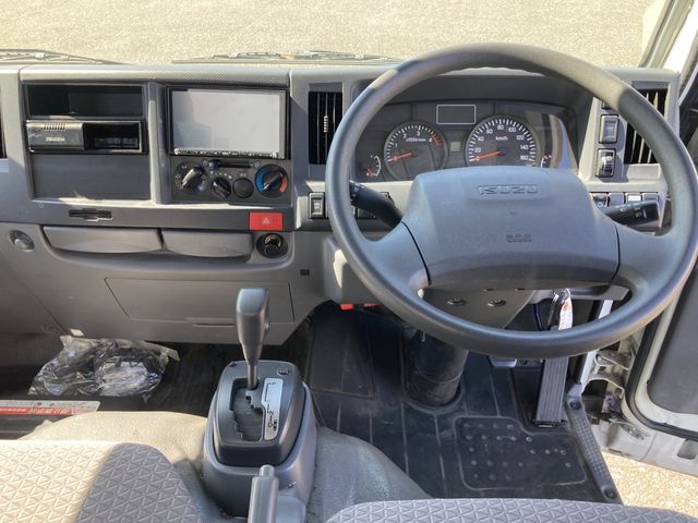 ISUZU ELF 2019 Image 31