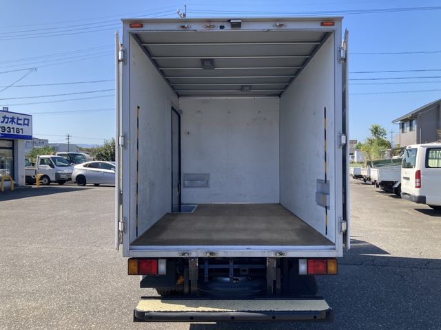 ISUZU ELF 2019 Image 31