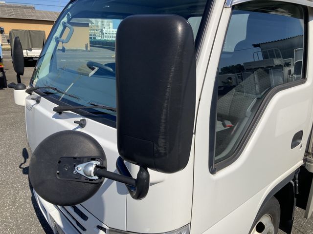 ISUZU ELF 2019 Image 31