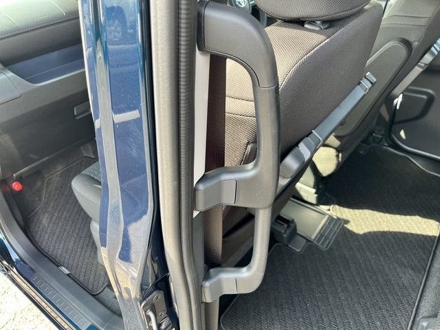 TOYOTA ROOMY 2023 Image 31