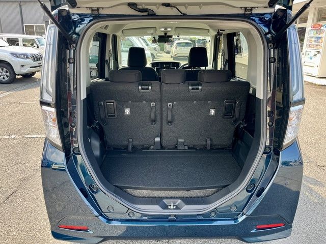 TOYOTA ROOMY 2023 Image 31