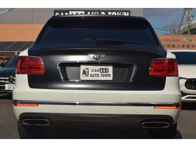 BENTLEY BENTAYGA 2017 Image 31