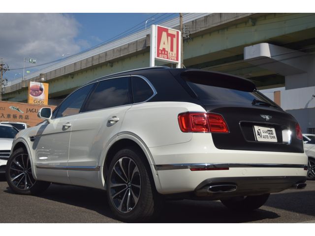 BENTLEY BENTAYGA 2017 Image 31