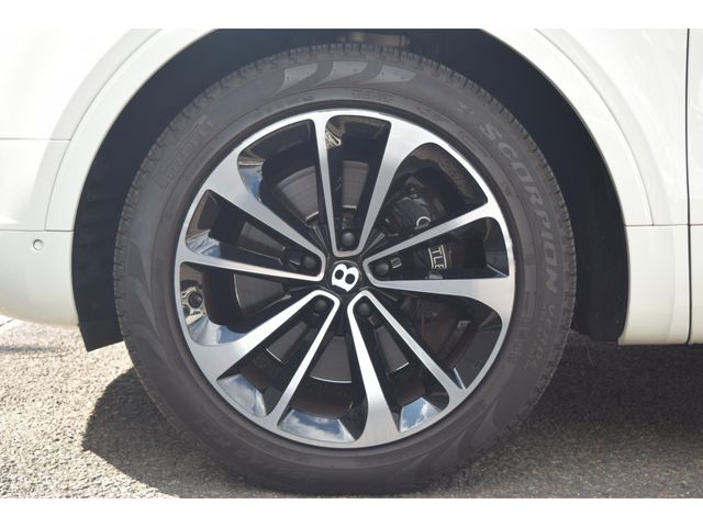 BENTLEY BENTAYGA 2017 Image 31
