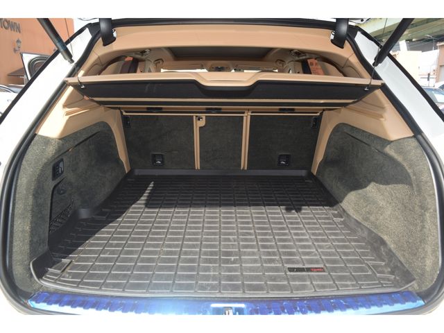 BENTLEY BENTAYGA 2017 Image 31