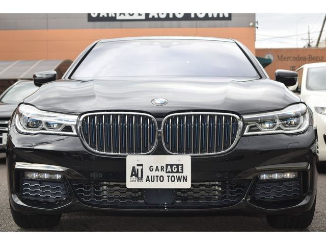 BMW 7SERIES 2017 Image 31