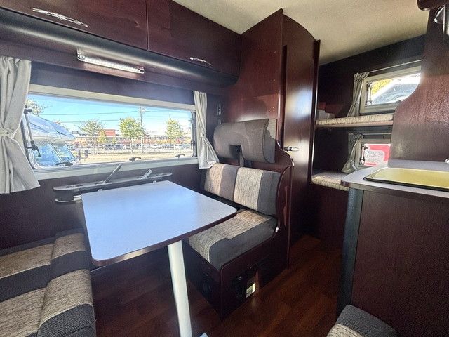 TOYOTA CAMROAD 2017 Image 31