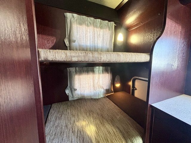 TOYOTA CAMROAD 2017 Image 31