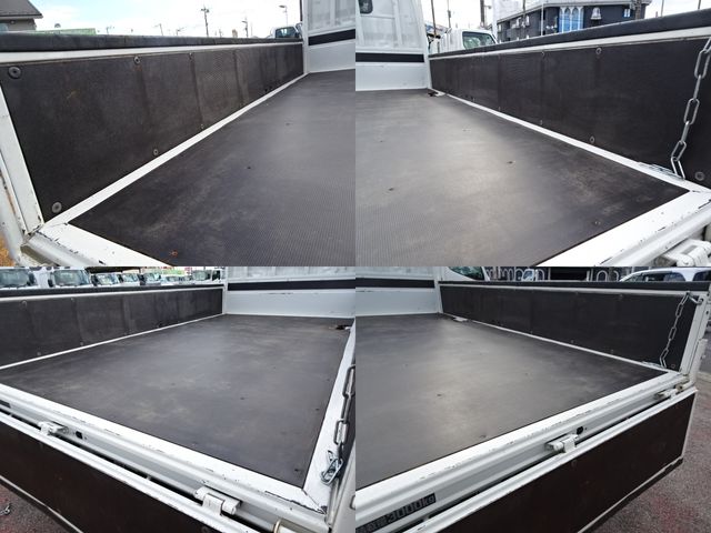 HINO DUTRO 2023 Image 31