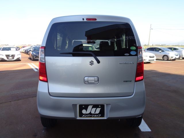 SUZUKI WAGON R 2013 Image 31