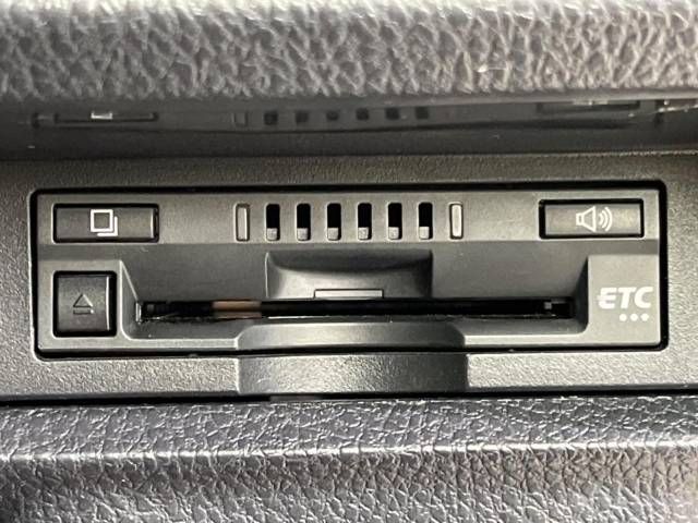 TOYOTA NOAH 2019 Image 31