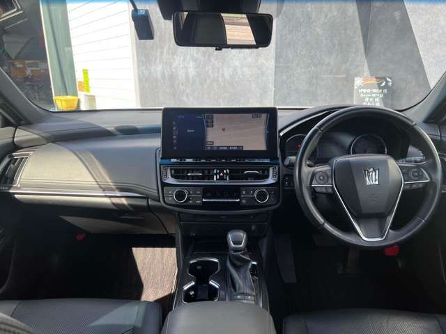 TOYOTA CROWN SEDAN HYBRID 2021 Image 31