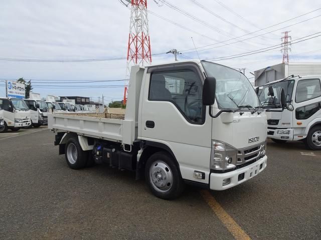 ISUZU ELF 2022 Image 31