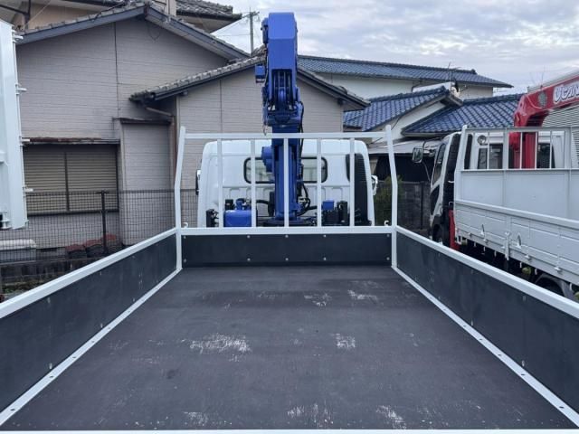 MITSUBISHI CANTER 2023 Image 31