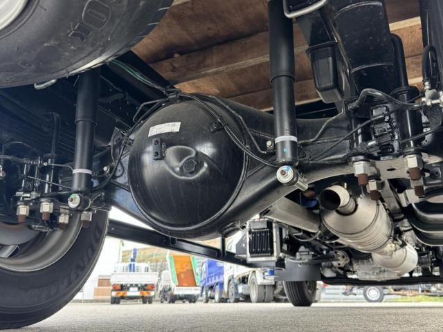 MITSUBISHI CANTER 2023 Image 31