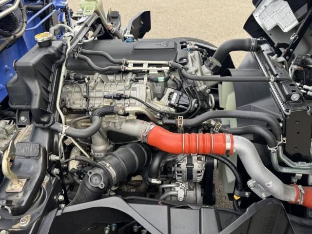 MITSUBISHI CANTER 2023 Image 31