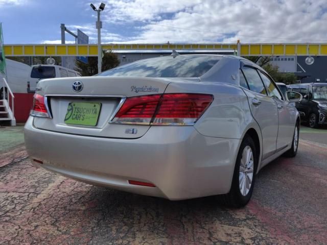 TOYOTA CROWN SEDAN HYBRID 2013 Image 31