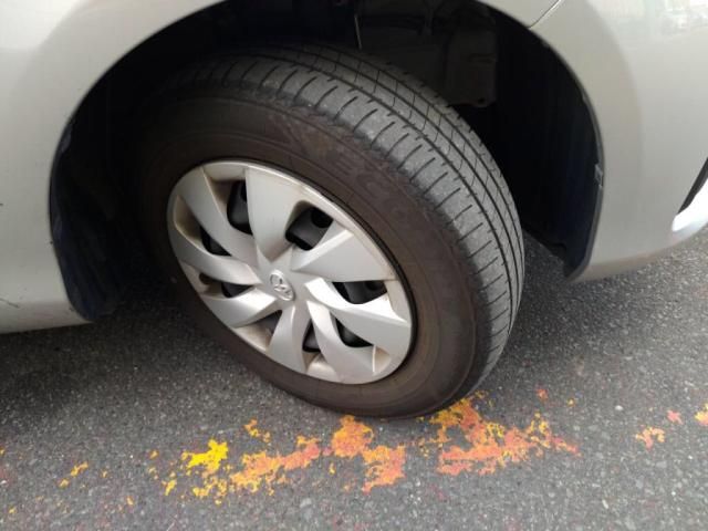 TOYOTA VITZ HYBRID 2018 Image 31