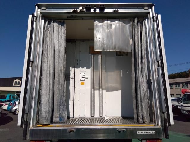 ISUZU ELF 2017 Image 31