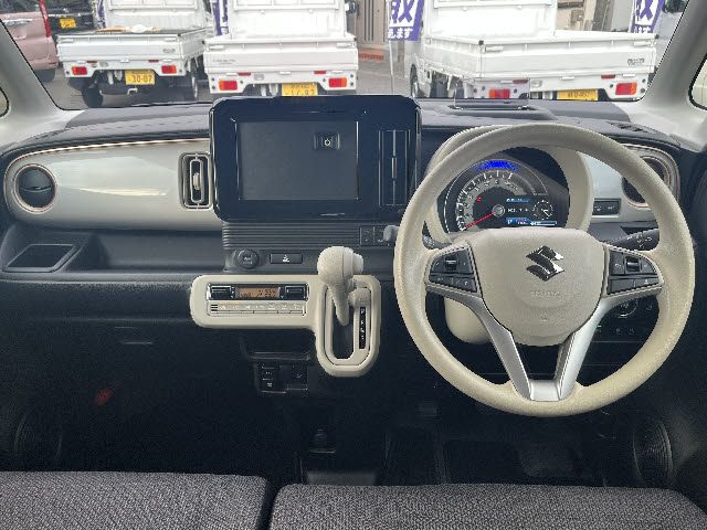 SUZUKI WAGON R SMILE 2024 Image 31