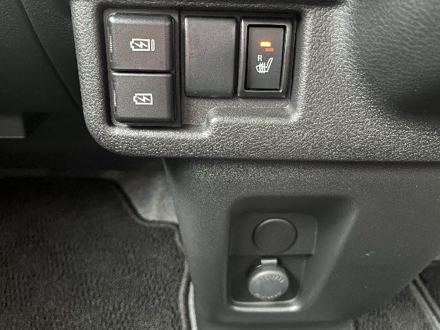 SUZUKI WAGON R SMILE 2024 Image 31