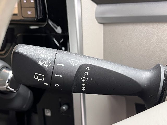 DAIHATSU TANTO 2017 Image 31