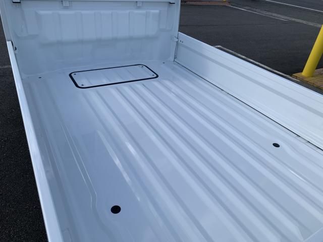 SUZUKI CARRY TRUCK 4WD 2025 Image 31