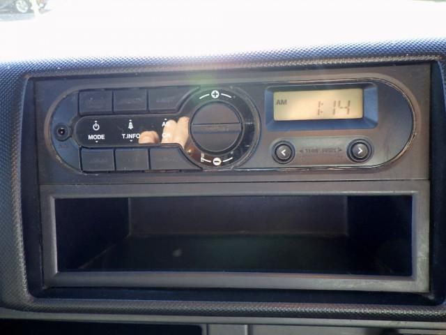 HINO DUTRO 2017 Image 31