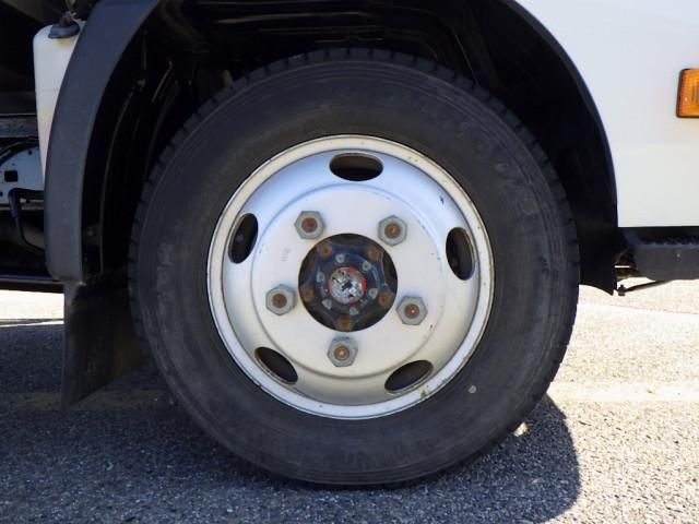 HINO DUTRO 2017 Image 31