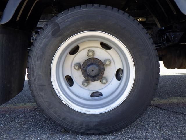 HINO DUTRO 2017 Image 31