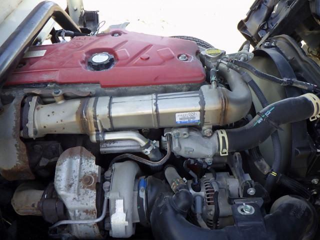 HINO DUTRO 2017 Image 31