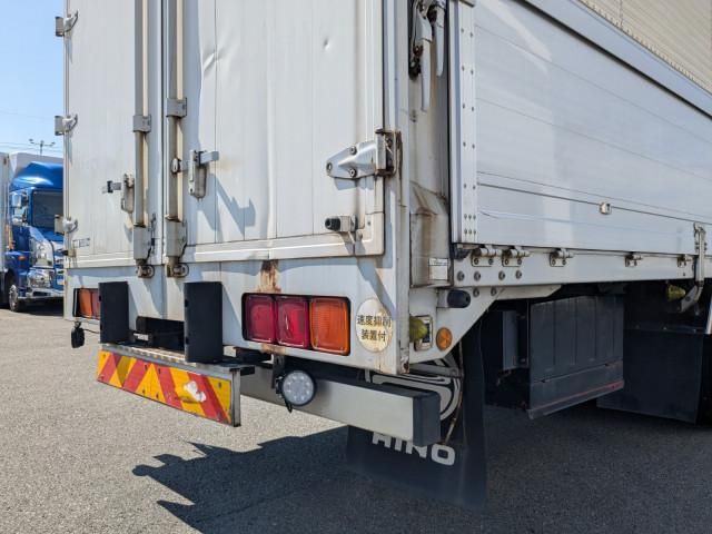 HINO PROFIA 2011 Image 31