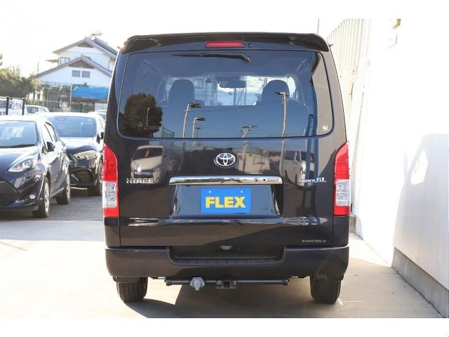 TOYOTA HIACE VAN 4WD 2018 Image 31