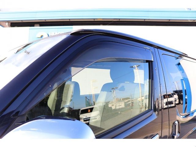 TOYOTA HIACE VAN 4WD 2018 Image 31