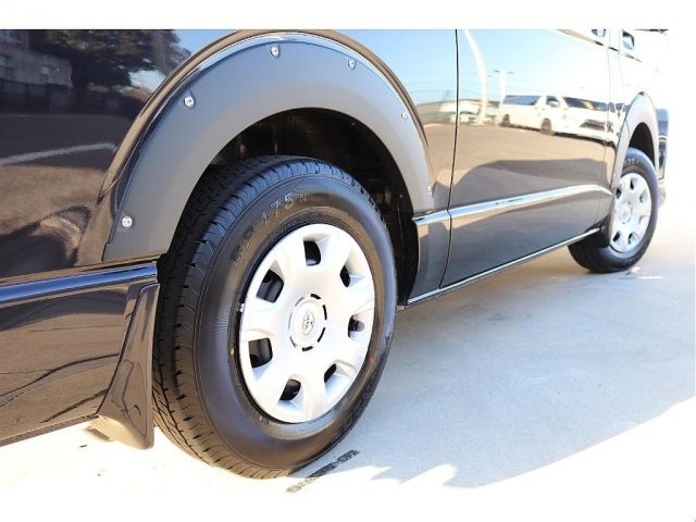 TOYOTA HIACE VAN 4WD 2018 Image 31