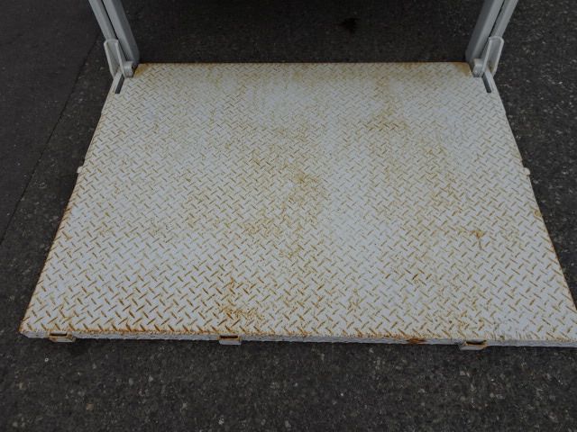 MITSUBISHI  2006 Image 31