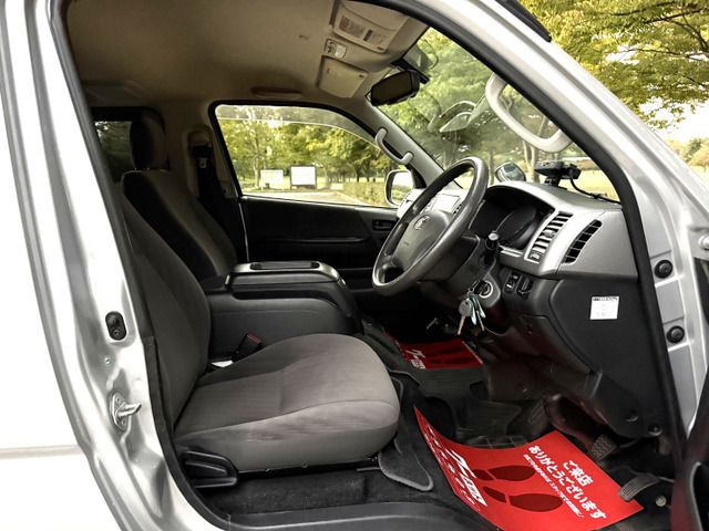 TOYOTA HIACE VAN 4WD 2014 Image 31