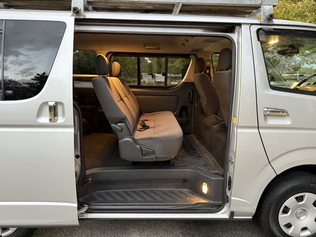 TOYOTA HIACE VAN 4WD 2014 Image 31