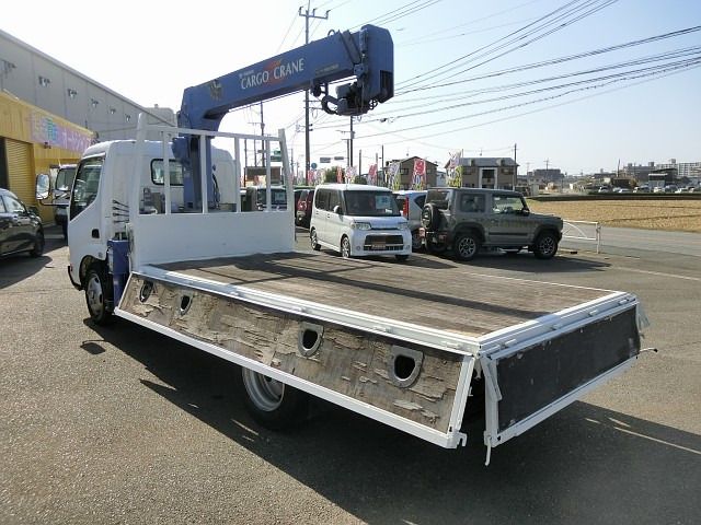 HINO DUTRO 2008 Image 31