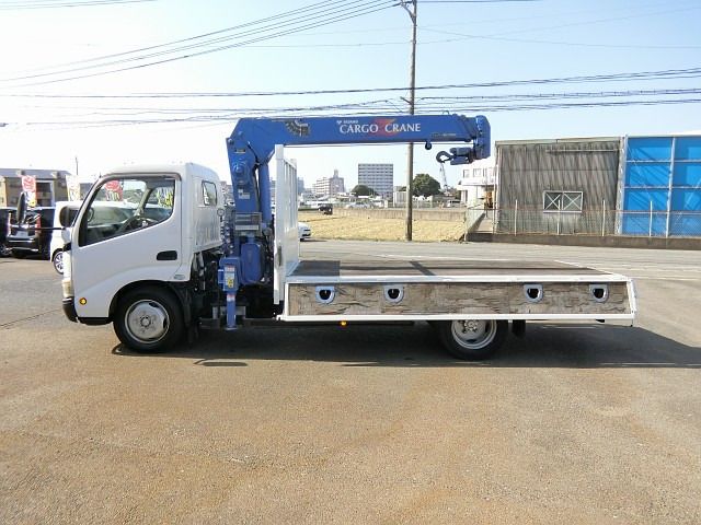 HINO DUTRO 2008 Image 31